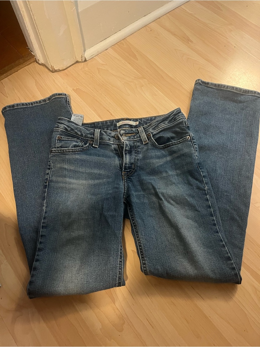 Levi's Women’s Light Blue Denim Jeans Low Rise
